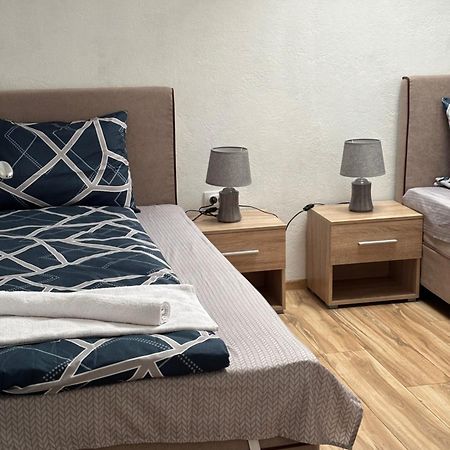 Apartment La Casa 普卢日内 外观 照片