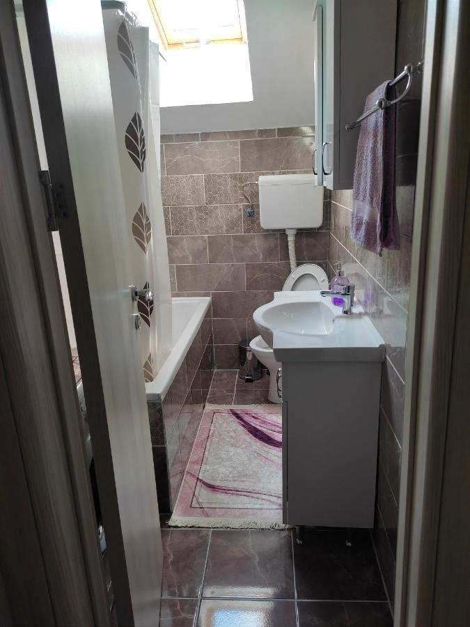 Apartment La Casa 普卢日内 外观 照片