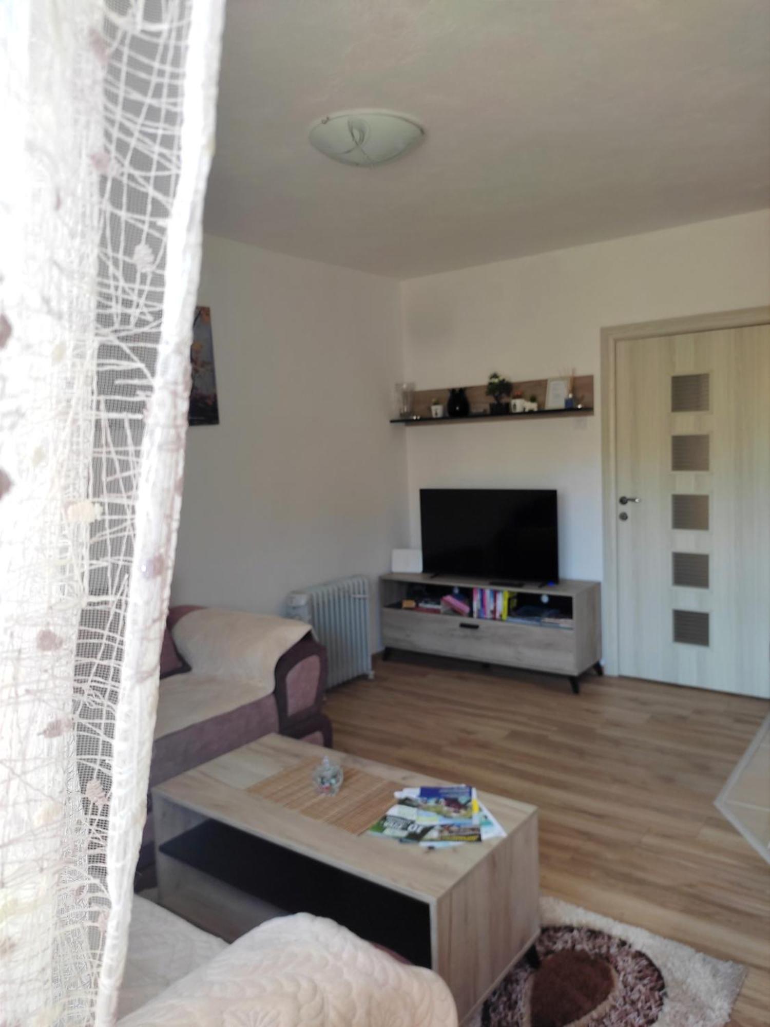 Apartment La Casa 普卢日内 外观 照片