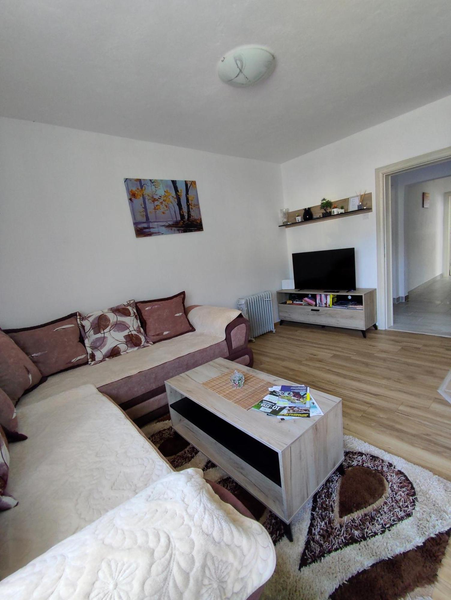Apartment La Casa 普卢日内 外观 照片