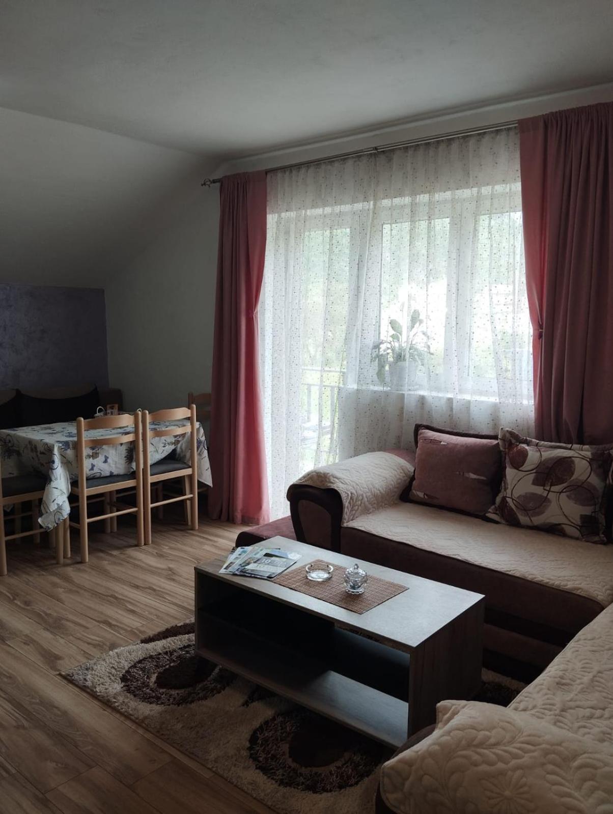 Apartment La Casa 普卢日内 外观 照片
