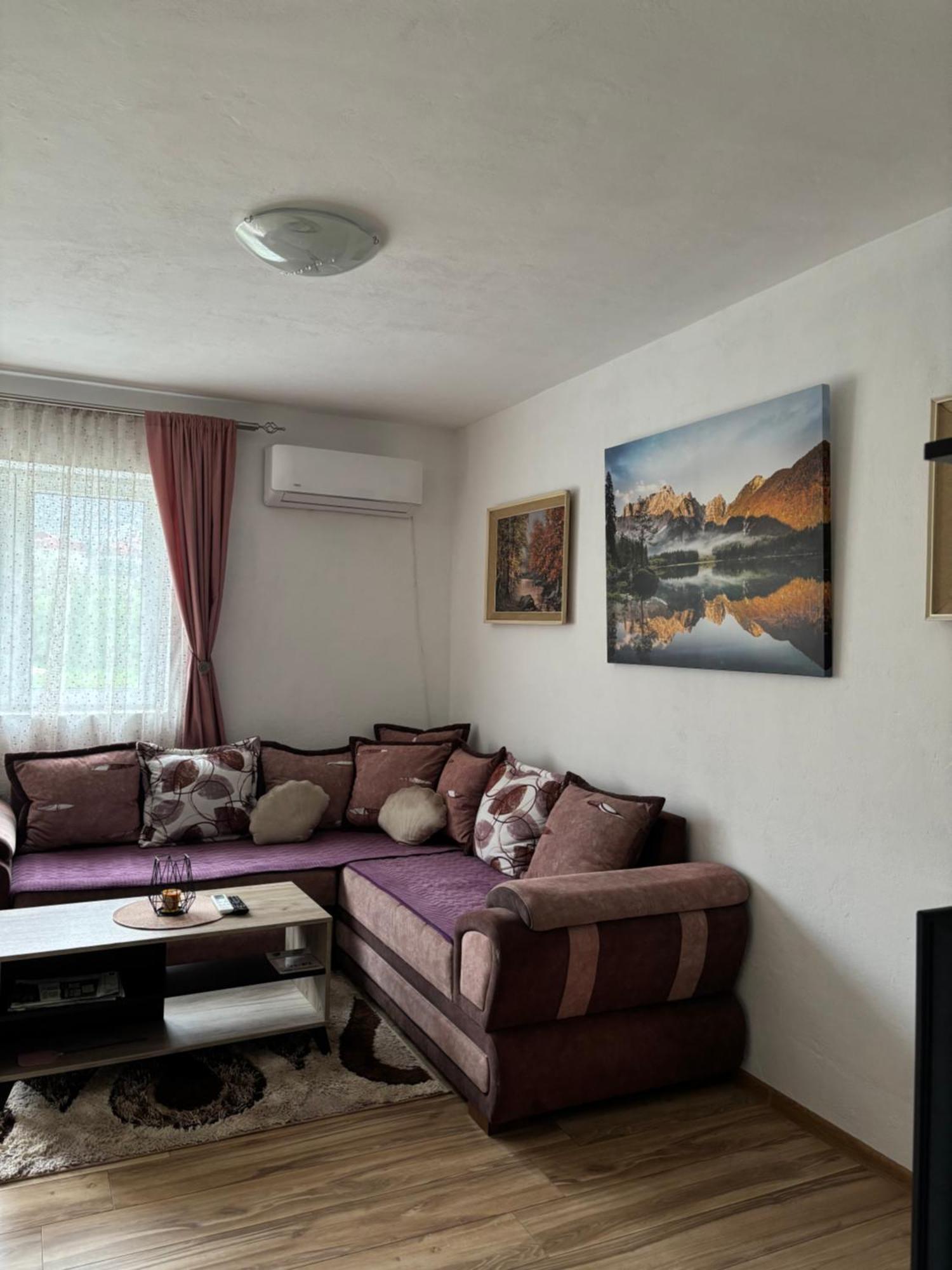 Apartment La Casa 普卢日内 外观 照片